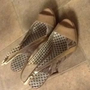 Jessica Simpson heels -